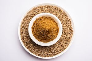 Long cumin seeds (jeera)
